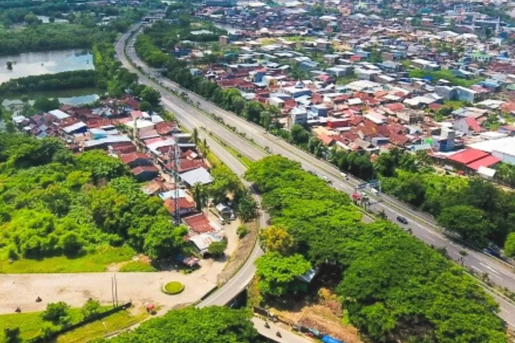 Mulus Sepanjang Jalan, Tol Gending-Kraksaan di Jawa Timur Mantap Beroperasi Fungsional Saat Libur Nataru 2025