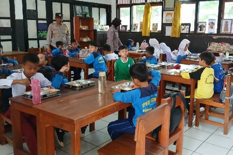 Pemerintah Wujudkan Generasi Sehat Melalui Program MBG