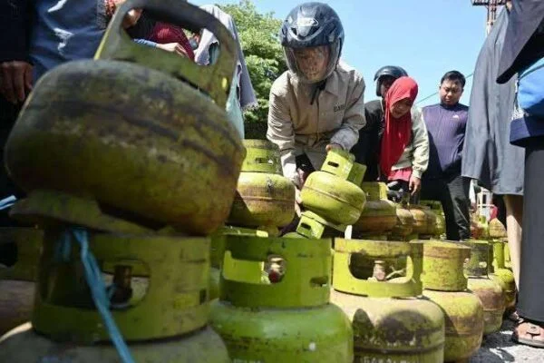 Peduli Rakyat, Pemerintah Batalkan Aturan Larangan Pengecer LPG 3 Kg