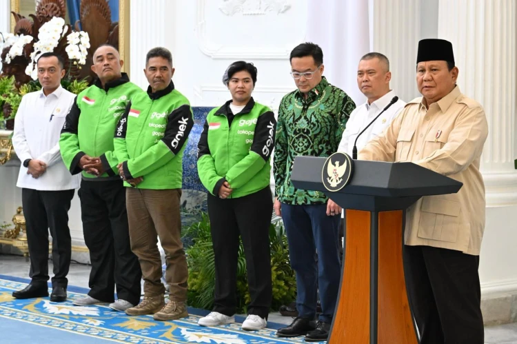 Komitmen Perjuangkan Nasib Pengemudi Online, Pemerintah Dorong Perusahaan Bayar THR
