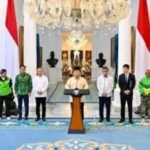 Cetak Sejarah, Pemerintah Dorong Perusahaan Pengemudi Online Bayarkan THR