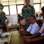 Esau Tegai Pastikan MBG Merupakan Langkah Strategis Tingkatkan Kualitas Anak-anak Papua