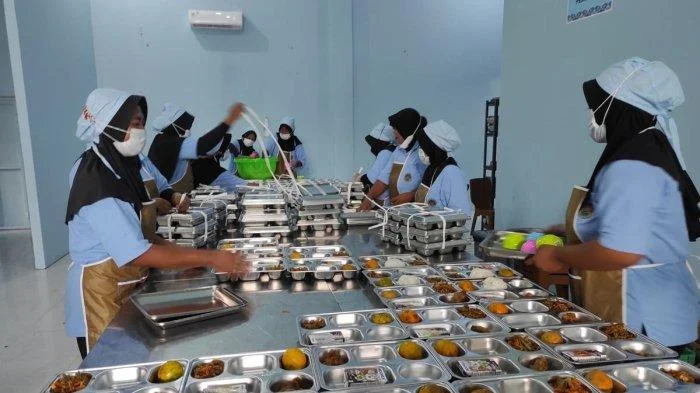 Pemerintah Pusat Terus Dorong Percepatan Pelaksanaan MBG di Daerah