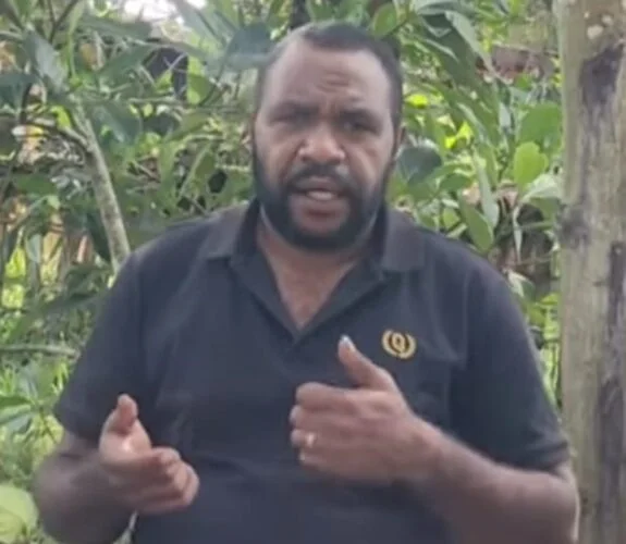 Charles Kossay Ajak Warga Dukung Penegakan Hukum dan Pembangunan