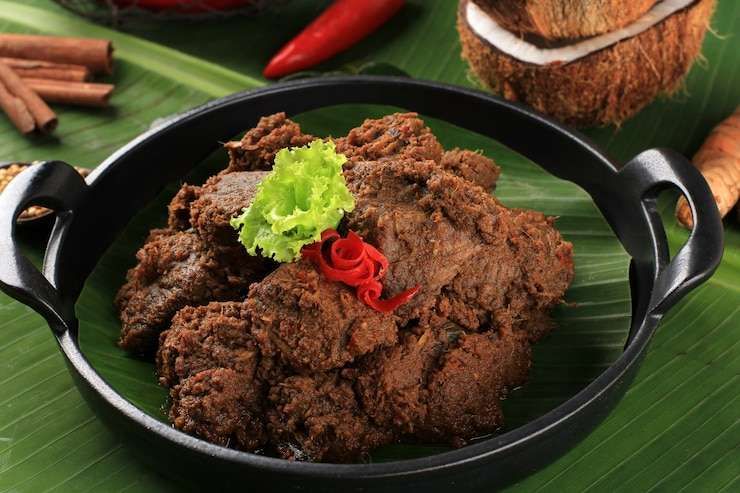 Ini Perbedaan Dua Jenis Rendang Asli Minangkabau
