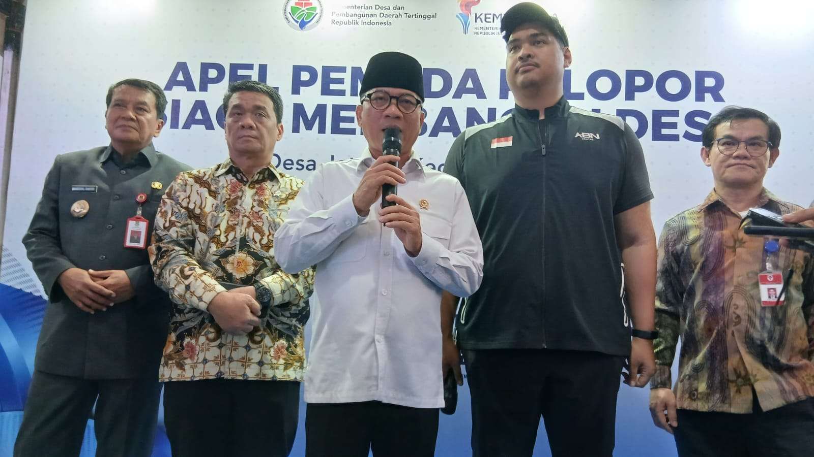 Mendes Dorong Pemuda Bangun Desa di Tanah Air