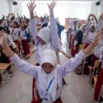 Pemerintah Sediakan Ribuan Laptop Dukung Kegiatan Belajar Mengajar Sekolah Rakyat