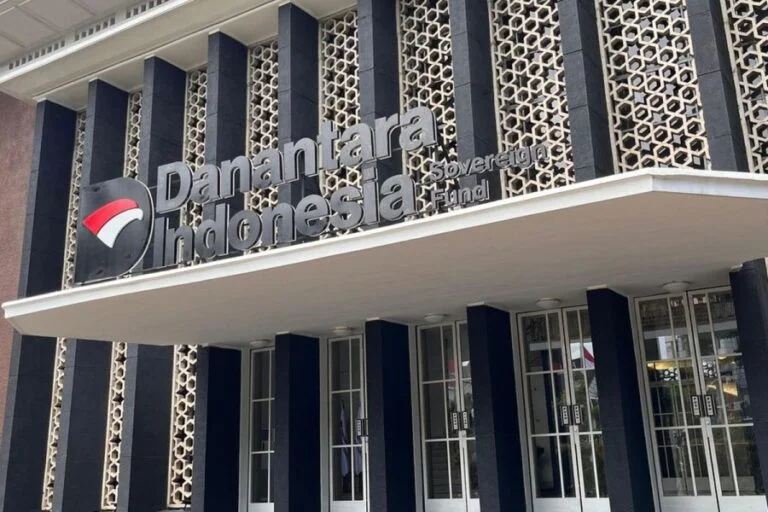 Danantara Dorong Merger BUMN agar Lebih Kompetitif