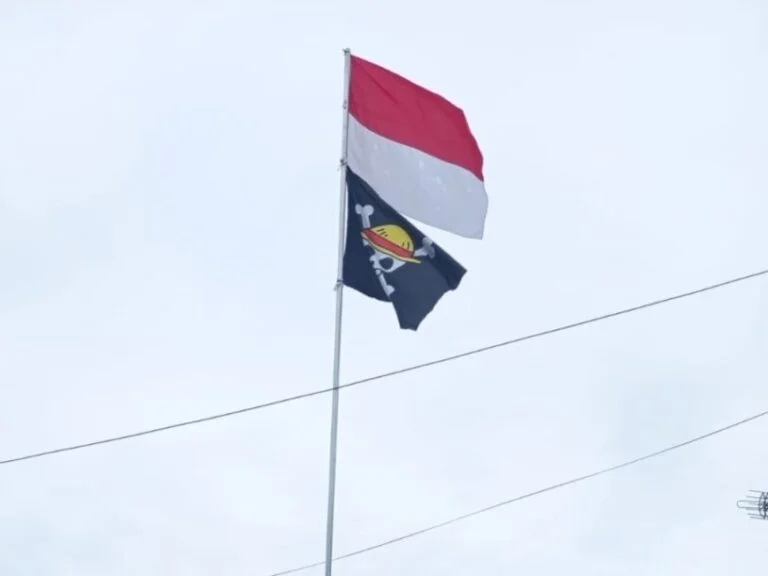 Pengibaran Bendera Bajak Laut Ganggu Momentum Bulan Kemerdekaan