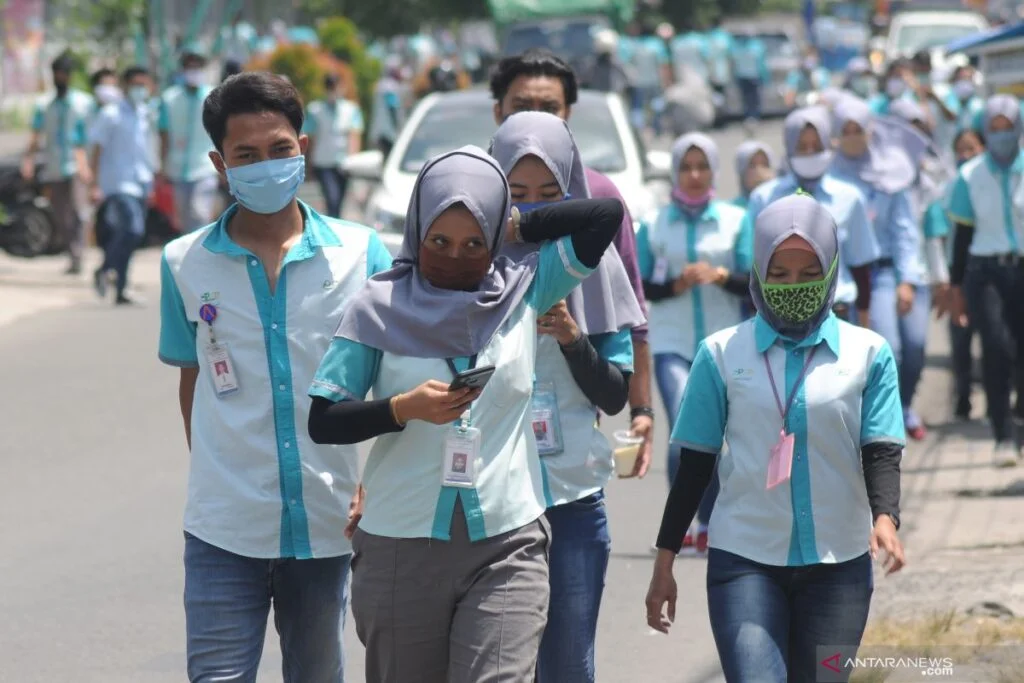 Pemerintah Komitmen Jaga Kepercayaan Investor dan Cegah PHK