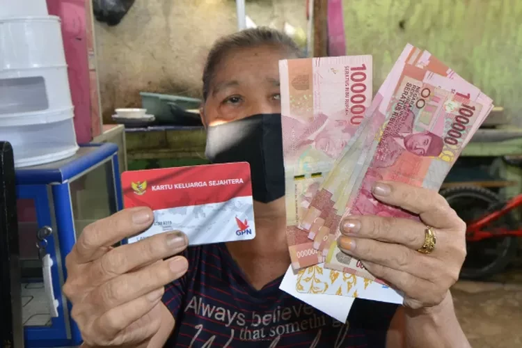 Komitmen Bersih dan Tepat Sasaran, Pemerintah Evaluasi Total Penerima Bansos