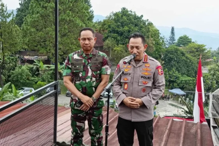 TNI–Polri Komitmen Penuh Wujudkan Rasa Aman di Lingkungan Sosial