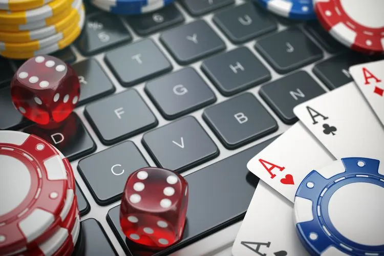 Judi Daring Ancaman Multidimensi bagi Sosial Ekonomi dan Keamanan Nasional