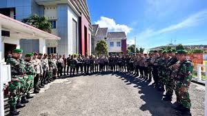 TNI-Polri Hadirkan Kenyamanan Publik Melalui Operasi Gabungan