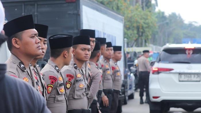 TNI Polri Kompak Menutup Ruang Gerak Perusuh