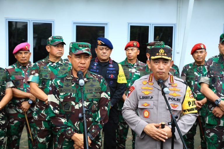 TNI-Polri Bersatu Padamkan Narasi Provokatif dan Hoaks di Masyarakat