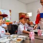 Satu Tahun Pemerintahan Pragib Komitmen Investasi Wujudkan Generasi Sehat Melalui Program MBG