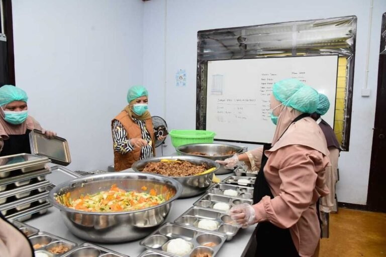 Pemerintah Lakukan Verifikasi Berlapis Jaga Kualitas Produk MBG