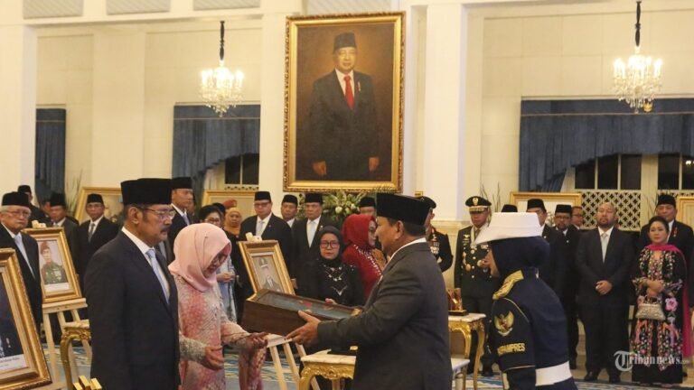 Pemberian Gelar Pahlawan Nasional Kepada Soeharto Bentuk Penghargaan Negara Terhadap Pemimpin