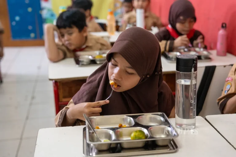 Kehadiran MBG Membantu Menurunkan Risiko Gangguan Pertumbuhan Anak