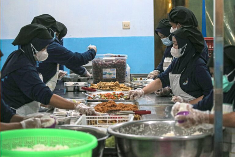 Program MBG: dari Sekolah ke Desa Wujudkan Keadilan Gizi di Seluruh Nusantara