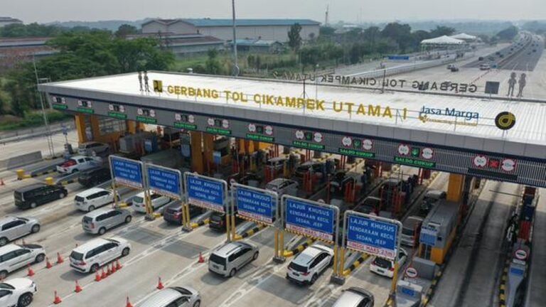 Diskon Tarif Tol Diberlakukan, Perjalanan Jelang Nataru Jadi Lebih Terjangkau
