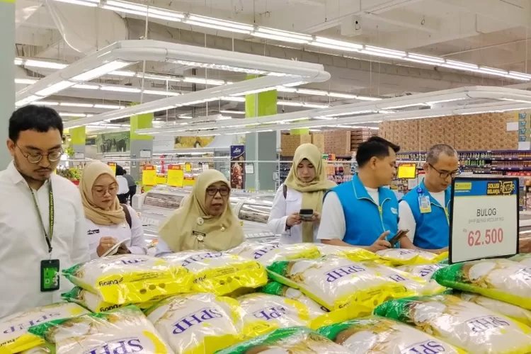 Pemerintah Perkuat Pengawasan dan Jaga Stok Sembako Jelang Libur Nataru