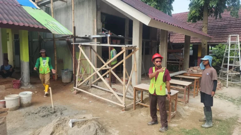 Presiden Prabowo Prioritaskan Revitalisasi Sekolah, Fokus 3T dan Sarpras Kritis