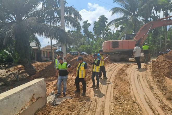 Akses Desa Tapsel Kembali Terbuka Berkat Percepatan Penanganan Banjir
