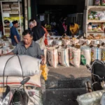 Menahan Laju Inflasi Lewat Stabilitas Harga Pangan