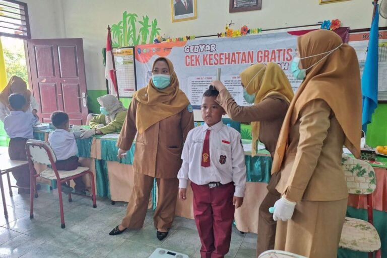 Membangun Generasi Tangguh Melalui Program CKG Anak