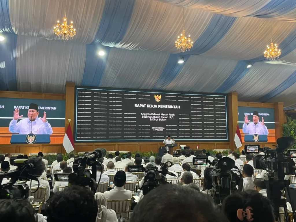 Taklimat Presiden Tegaskan Penurunan Biaya Haji dan Peningkatan Layanan Umat