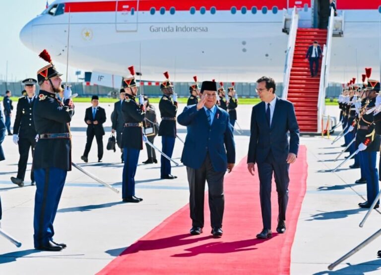 Presiden Prabowo Perkuat Diplomasi Ekonomi dan Pertahanan melalui Kunjungan ke Prancis
