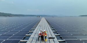 Pemerintah Matangkan 13 Proyek Hilirisasi, Daerah Disiapkan Jadi Klaster Industri Baru