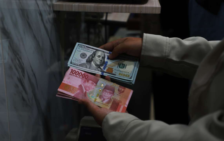 Sejumlah Pihak Optimistis Stabilitas Moneter RI Terjaga